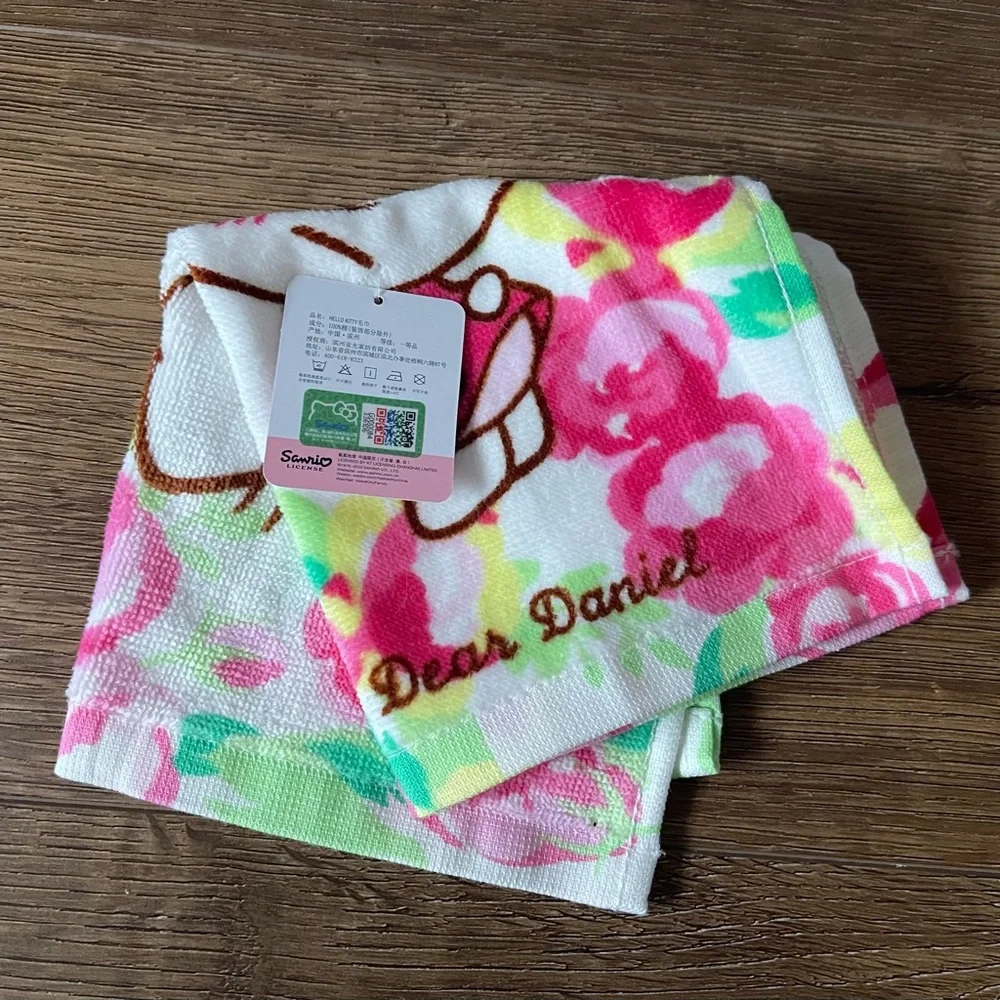HELLO KITTY & DEAR DANIEL-NWT Wash Clothe